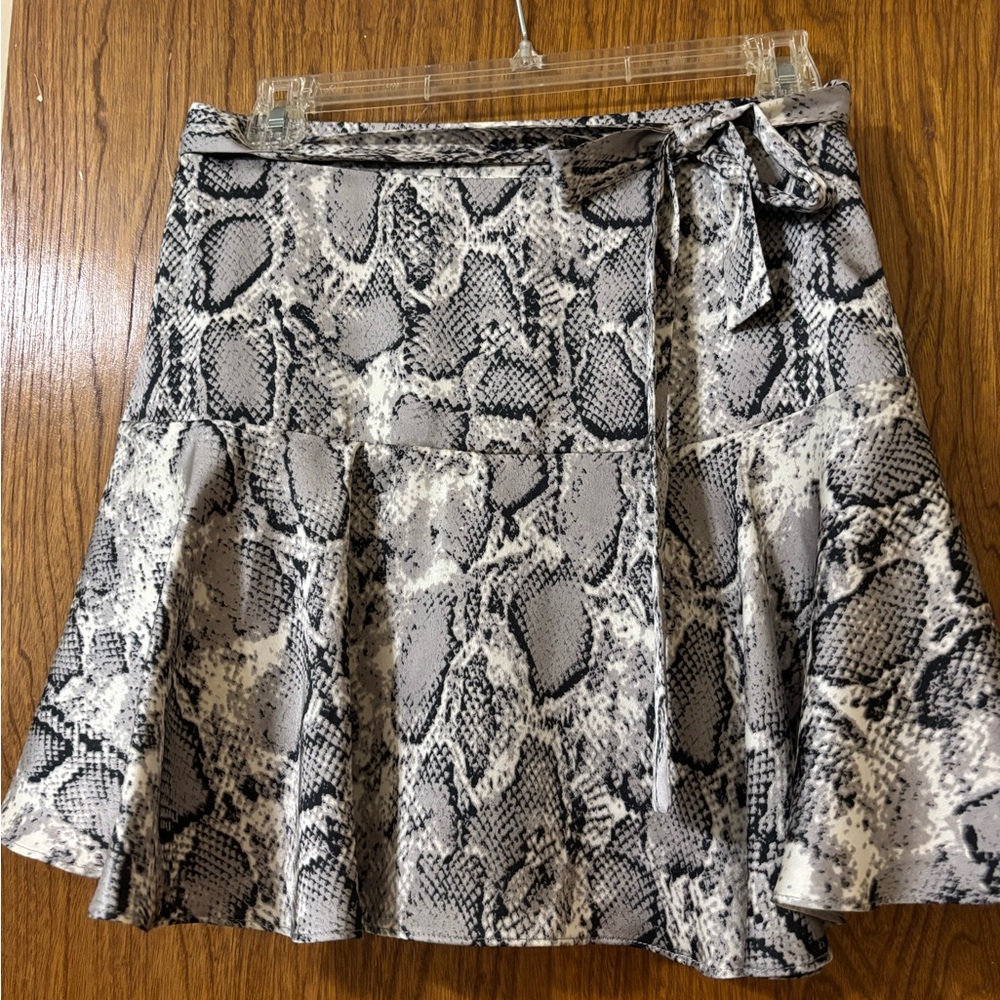Boutique Snakeskin tie skirt